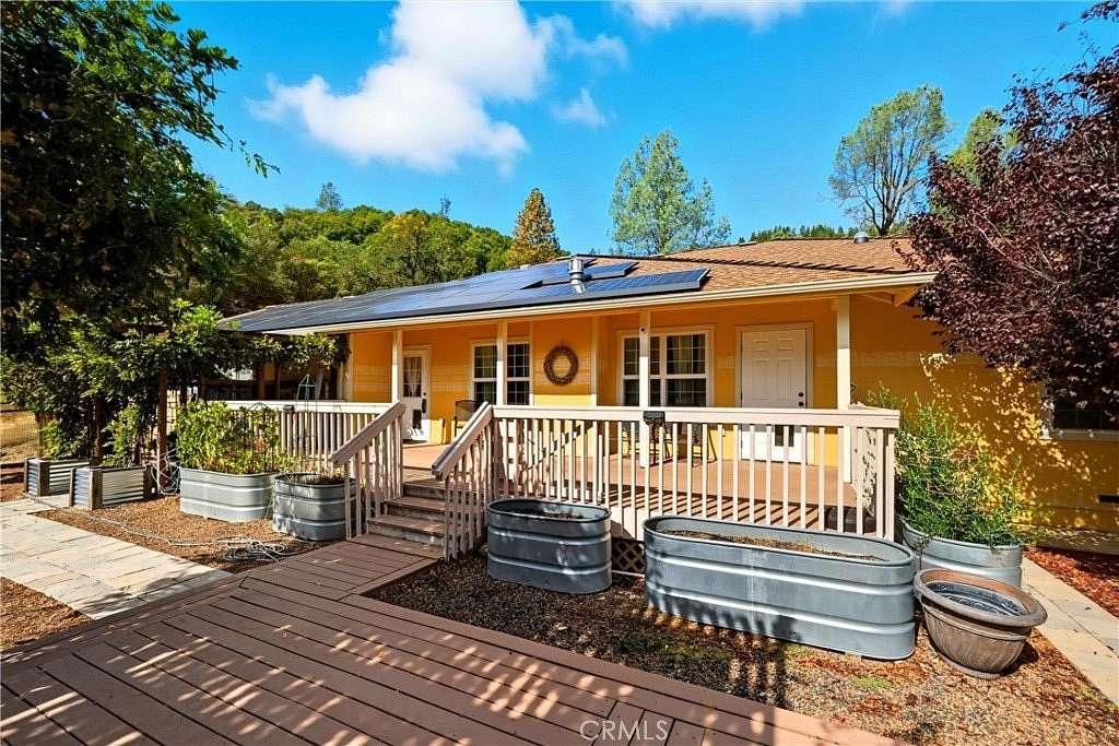 33 Acres of Land with Home for Sale in Cobb, California
