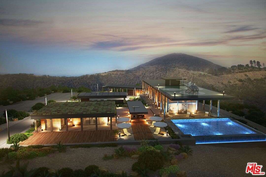 20 Acres of Land with Home for Sale in Malibu, California