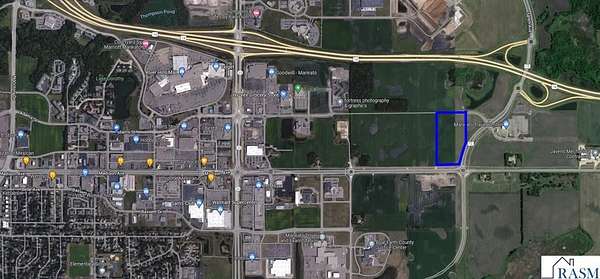 17 Acres of Commercial Land for Sale in Mankato, Minnesota