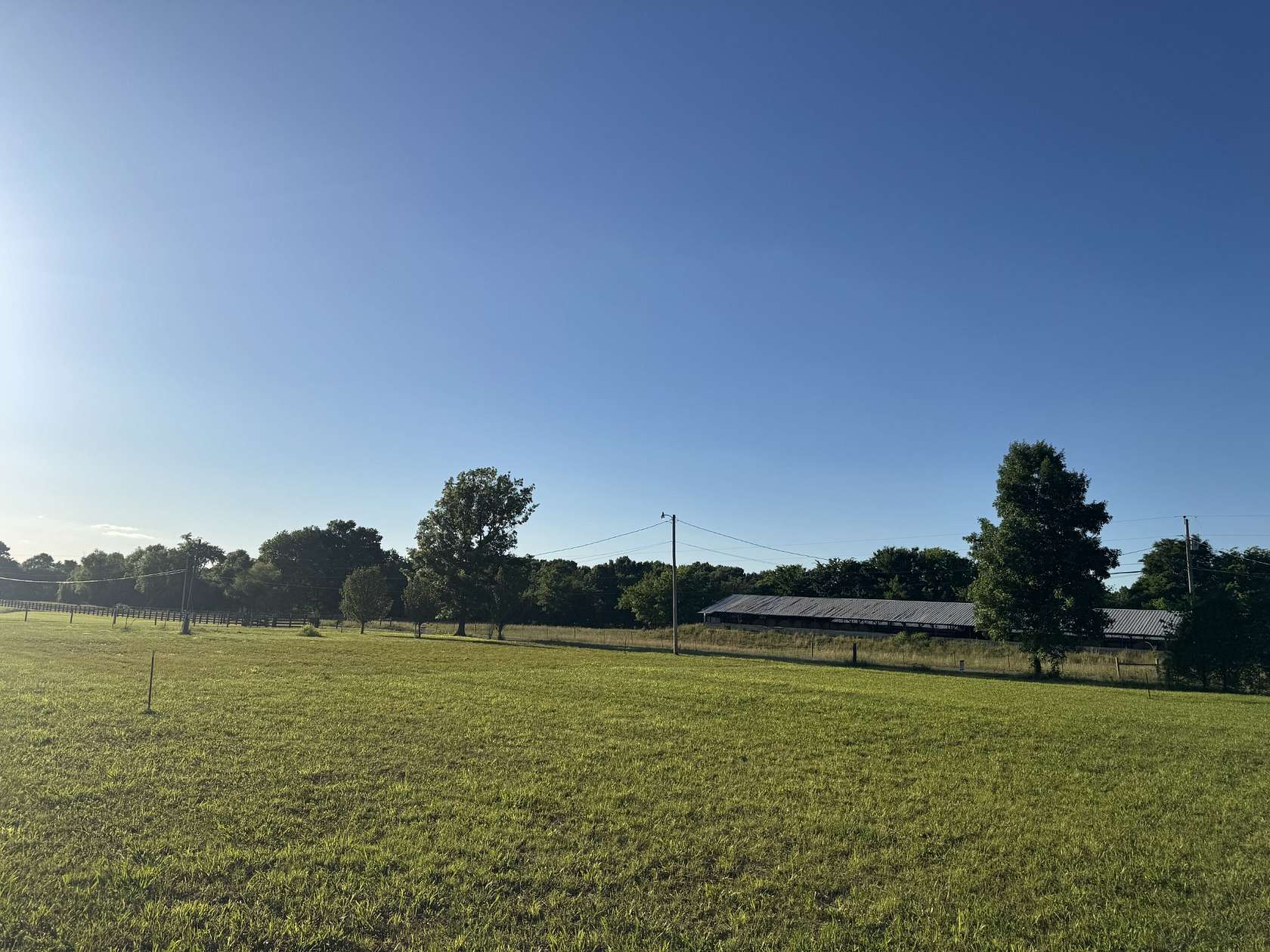 1 Acre of Residential Land for Sale in Lewisburg, Tennessee