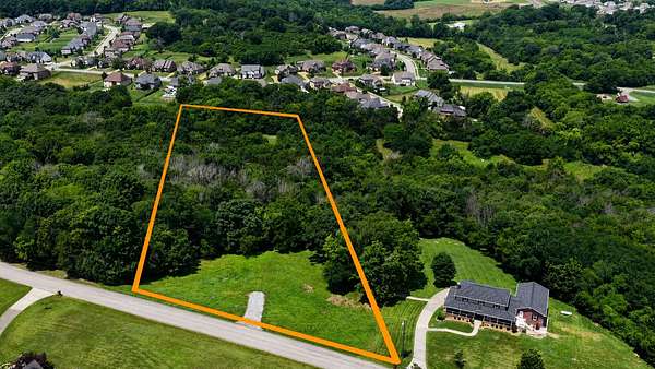 5 Acres of Residential Land for Sale in Nolensville, Tennessee