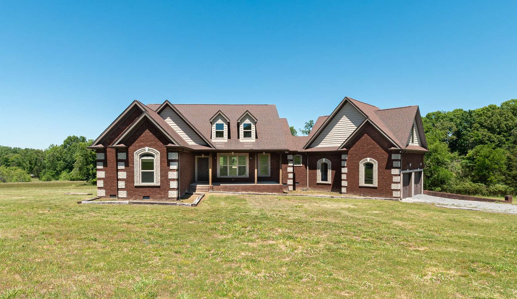 7.2 Acres of Land with Home for Sale in Portland, Tennessee