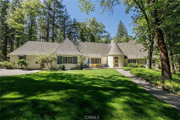9.46 Acres of Land with Home for Sale in Lake Arrowhead, California