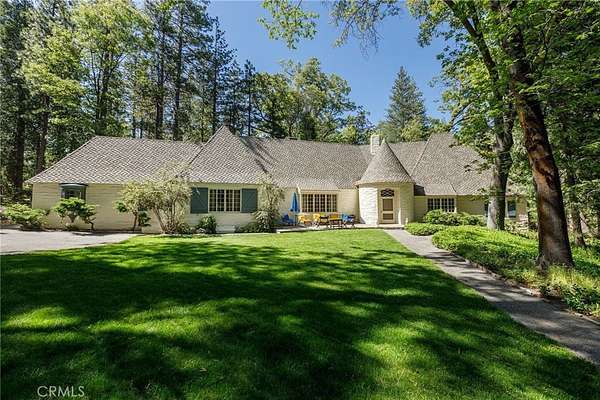 9.46 Acres of Land with Home for Sale in Lake Arrowhead, California