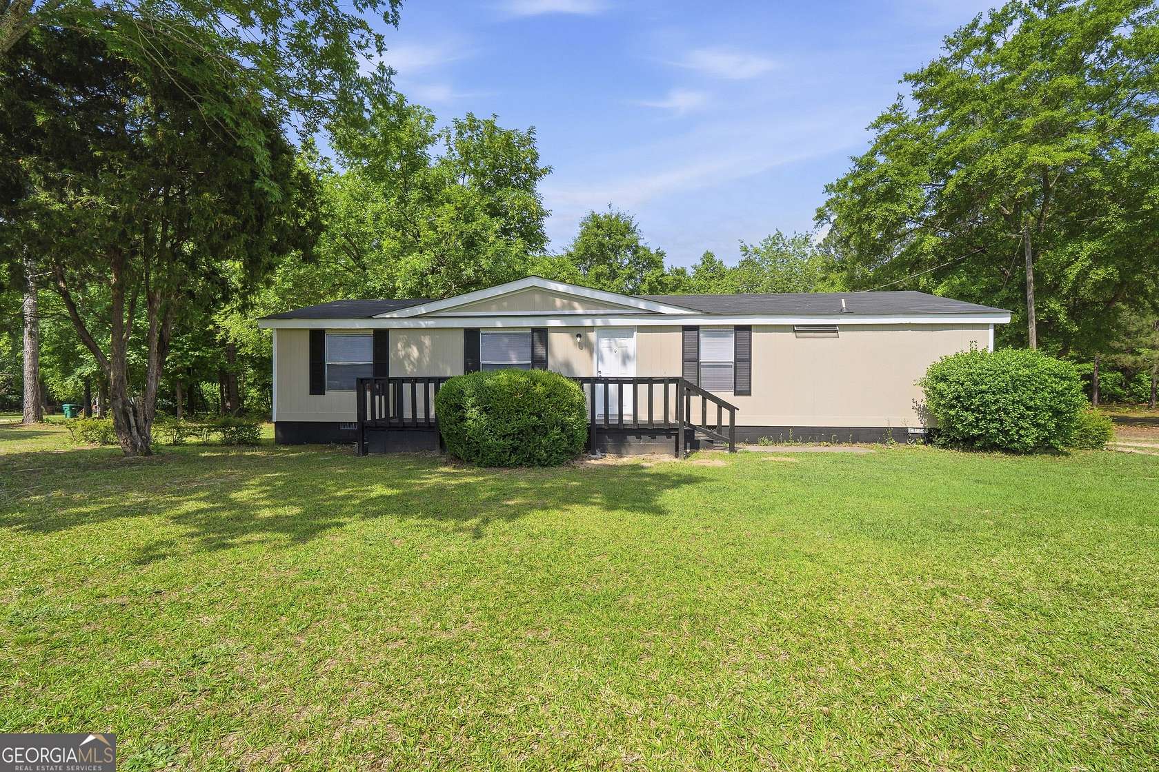 2 Acres of Land with Home for Sale in Milledgeville, Georgia