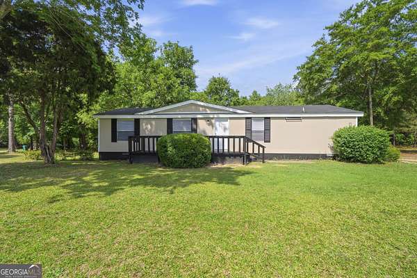 2 Acres of Land with Home for Sale in Milledgeville, Georgia