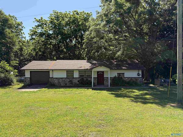 3.5 Acres of Land with Home for Sale in Blountsville, Alabama