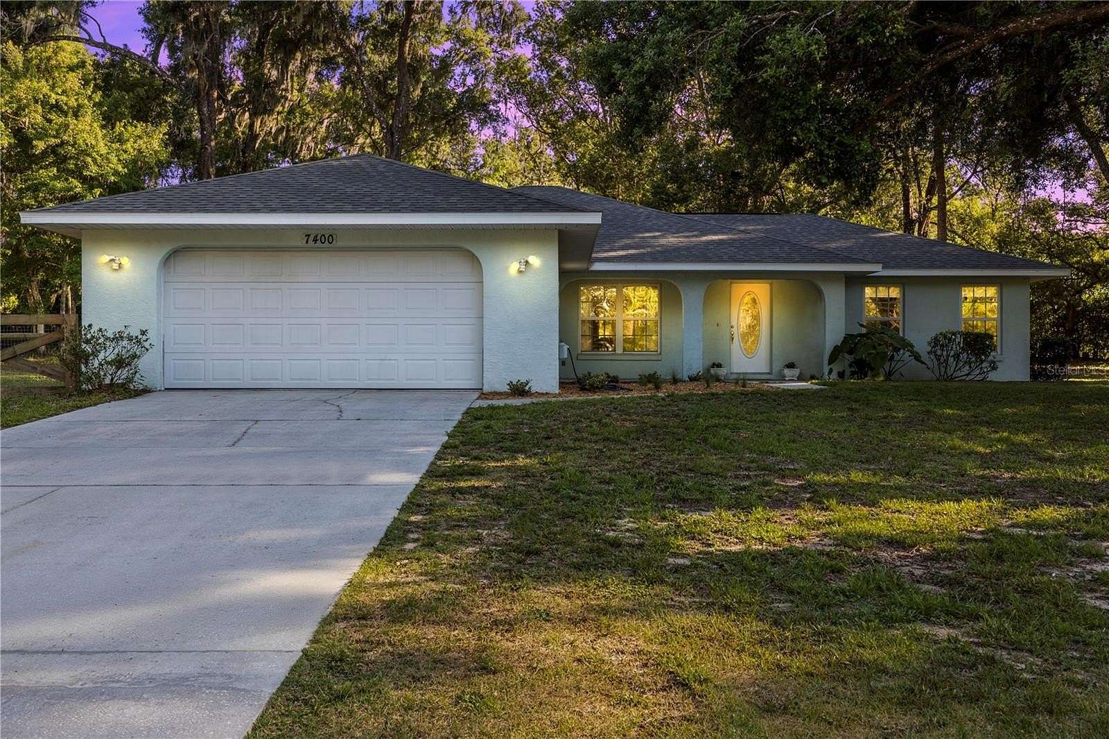 2.58 Acres of Land with Home for Sale in Floral City, Florida
