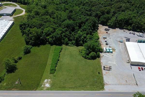 3 Acres of Commercial Land for Sale in Russellville, Kentucky