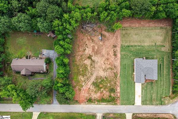 0.7 Acres of Residential Land for Sale in Laurens, South Carolina