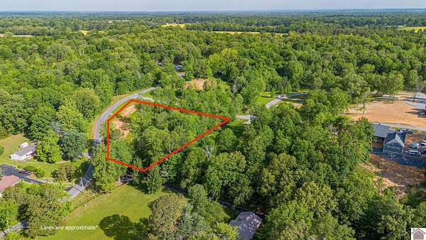 2 Acres of Residential Land for Sale in Benton, Kentucky