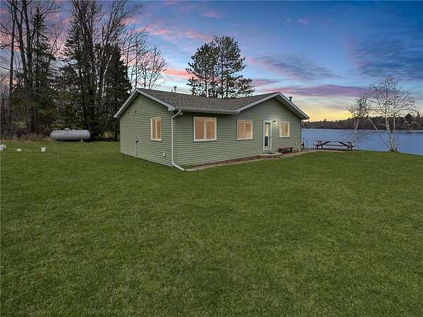 2 Acres of Land with Home for Sale in Duluth, Minnesota
