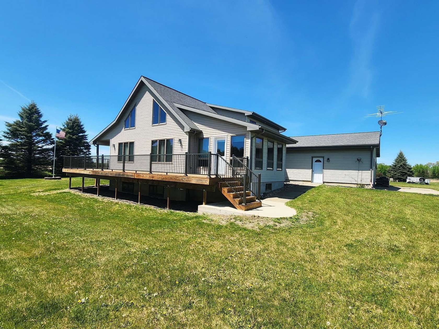 36 Acres of Agricultural Land with Home for Sale in Pardeeville, Wisconsin