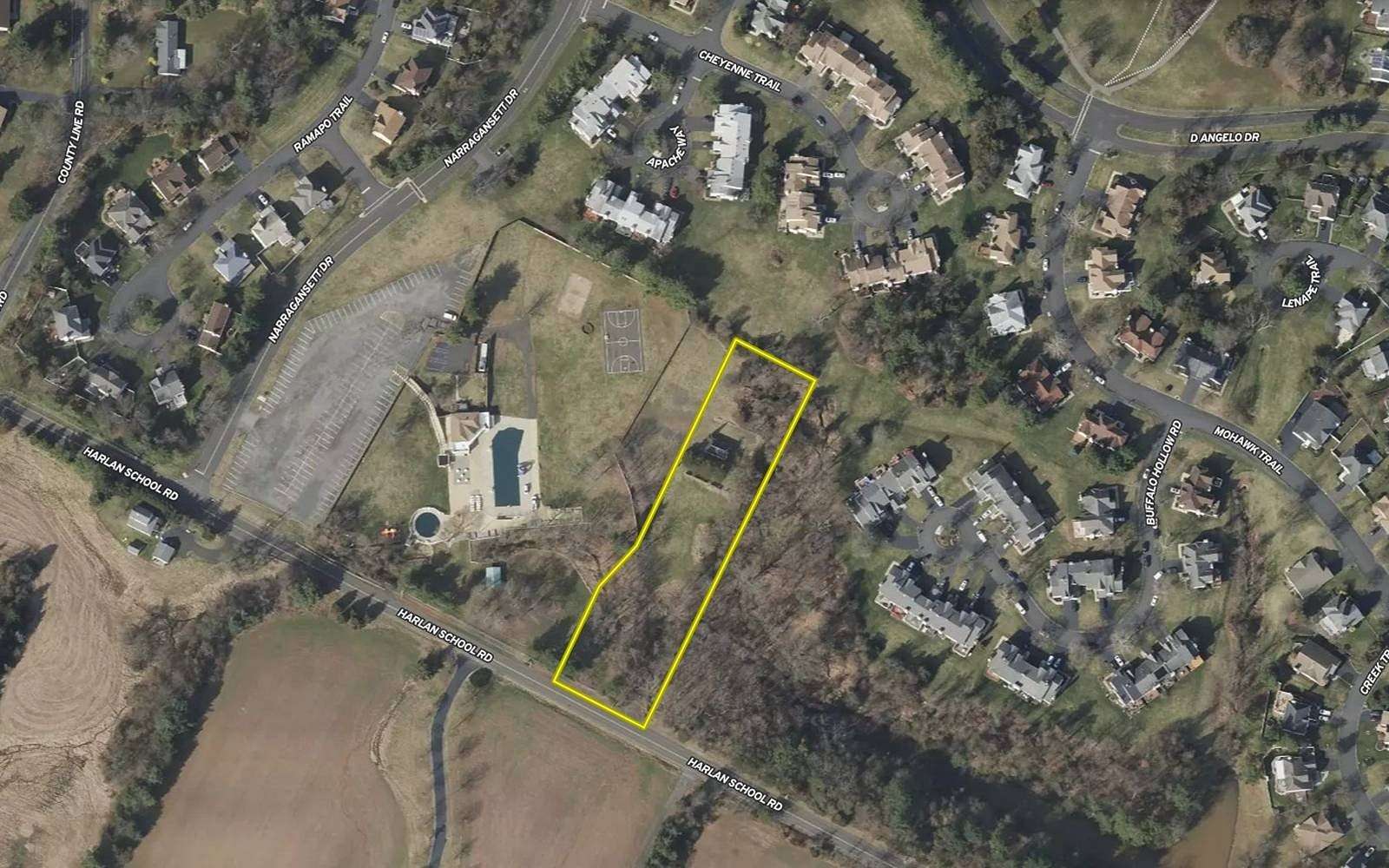 1.66 Acres of Land with Home for Auction in Branchburg Township, New Jersey