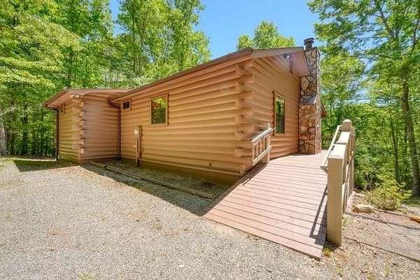 2.56 Acres of Land with Home for Sale in Blairsville, Georgia