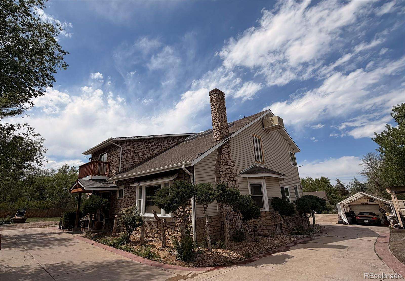 1.7 Acres of Land with Home for Sale in Littleton, Colorado