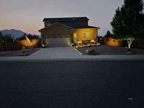 27 Acres of Land with Home for Sale in Cañon City, Colorado