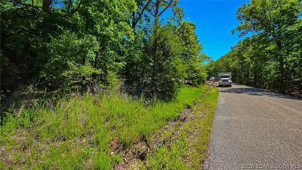 0.44 Acres of Residential Land for Sale in Sunrise Beach, Missouri
