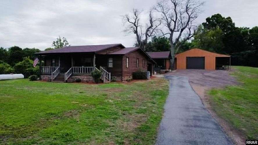 14.4 Acres of Land with Home for Sale in Union City, Tennessee