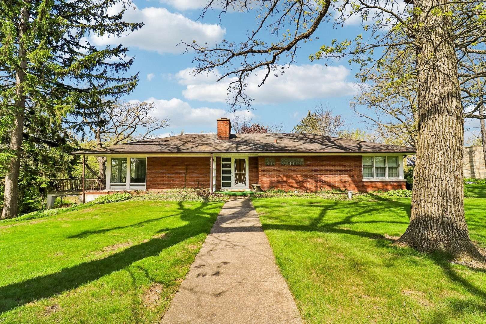 4.87 Acres of Land with Home for Sale in Barrington, Illinois