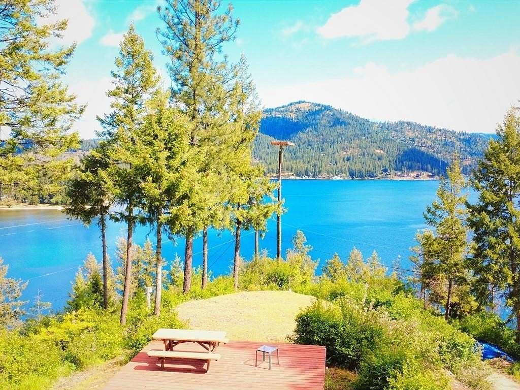 0.39 Acres of Residential Land for Sale in Loon Lake, Washington