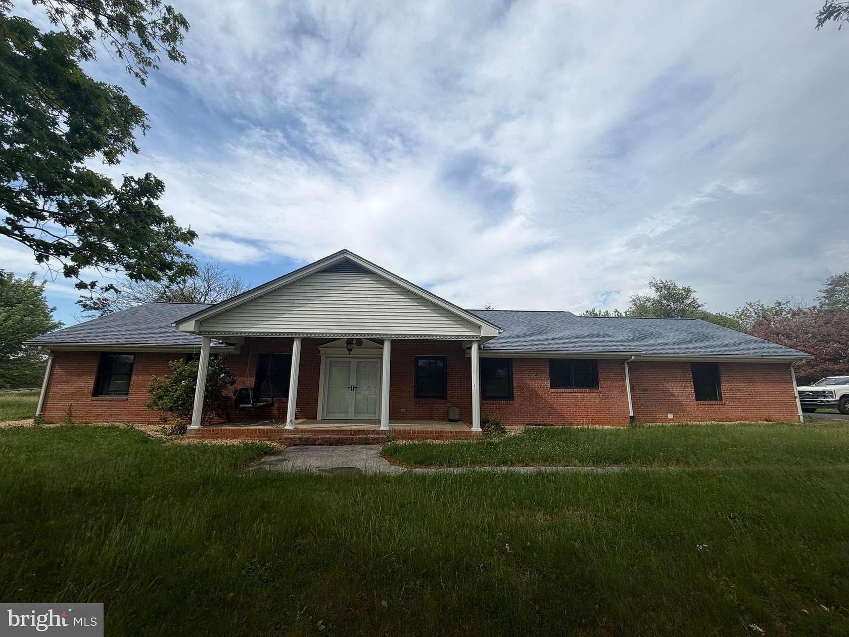 4.5 Acres of Land with Home for Lease in Summit Point, West Virginia