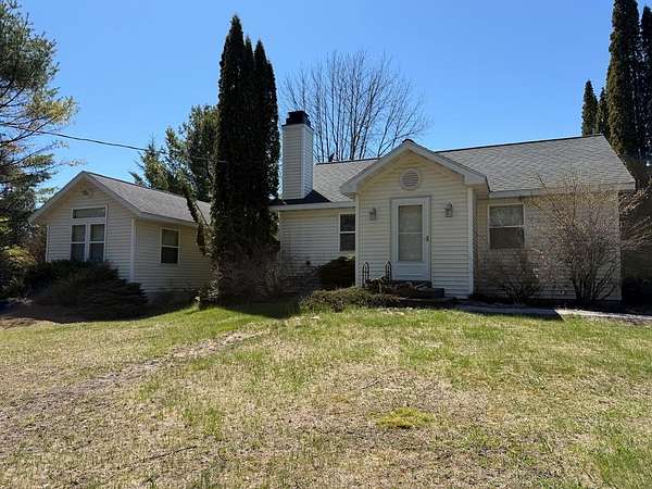 6 Acres of Land with Home for Sale in Ellison Bay, Wisconsin