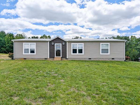 17.3 Acres of Land with Home for Sale in Eubank, Kentucky