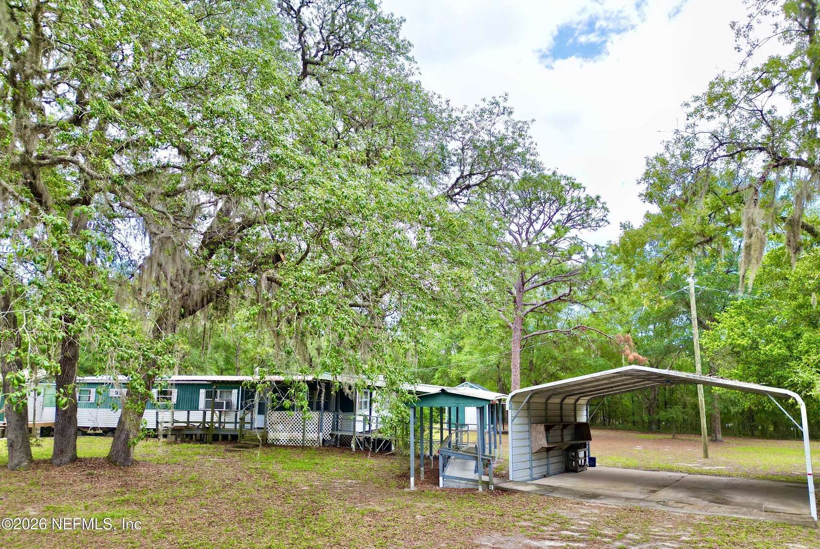 2 Acres of Land with Home for Sale in Melrose, Florida