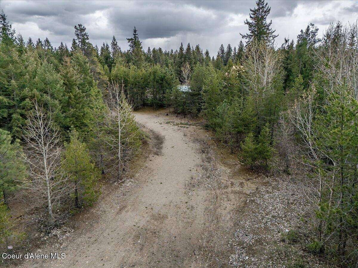 5 Acres of Land for Sale in Spirit Lake, Idaho
