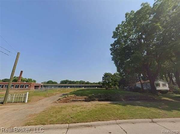 0.56 Acres of Residential Land for Sale in Dearborn Heights, Michigan