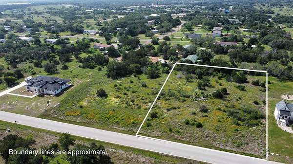 1 Acre of Residential Land for Sale in Spicewood, Texas