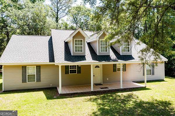 51 Acres of Recreational Land with Home for Sale in Jakin, Georgia