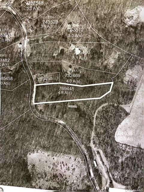 4.75 Acres of Residential Land for Sale in Fishkill, New York