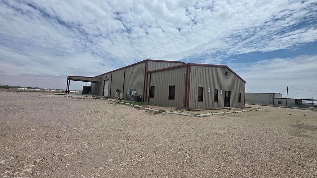 2.36 Acres of Improved Residential Land for Sale in Midland, Texas