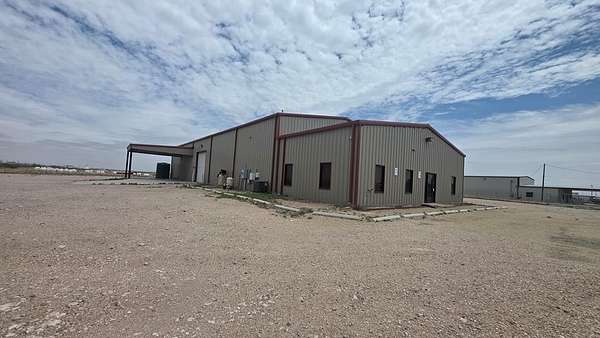 2.36 Acres of Improved Residential Land for Sale in Midland, Texas
