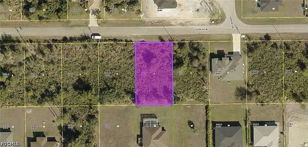 0.25 Acres of Residential Land for Sale in Lehigh Acres, Florida
