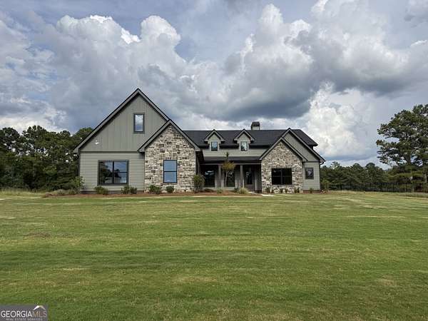 3.19 Acres of Land with Home for Sale in Williamson, Georgia