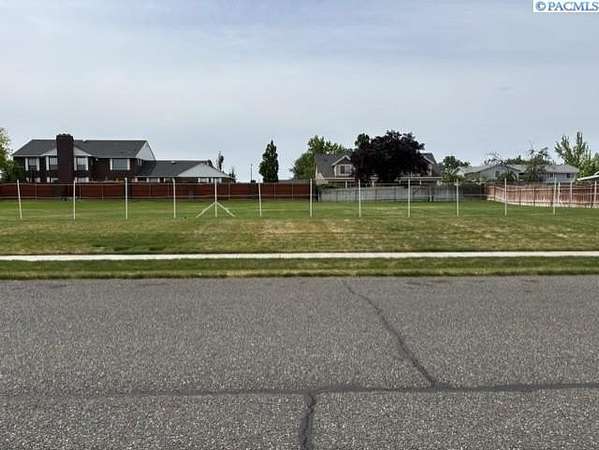 0.23 Acres of Residential Land for Sale in Pasco, Washington