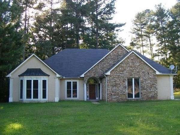 1.89 Acres of Land with Home for Sale in Dacula, Georgia