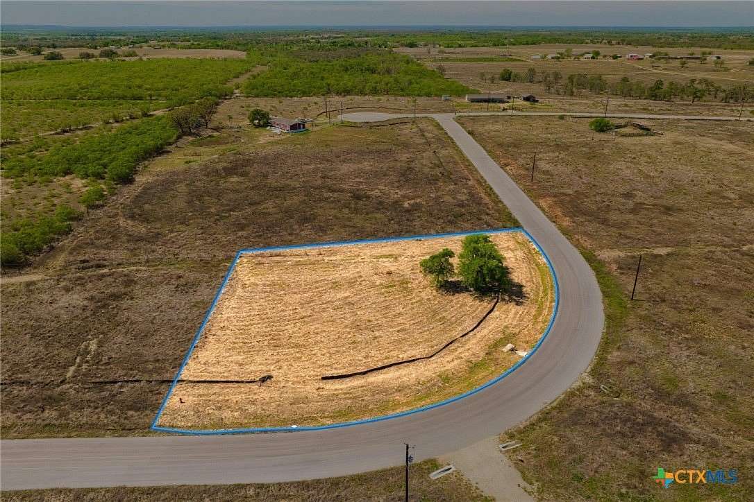 1 Acre of Residential Land for Sale in Dale, Texas