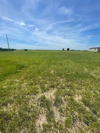 1.7 Acres of Residential Land for Sale in Ponder, Texas