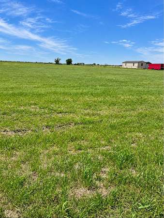 1.7 Acres of Residential Land for Sale in Ponder, Texas