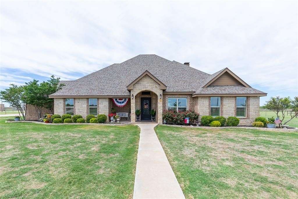 6.5 Acres of Land with Home for Sale in Hawley, Texas