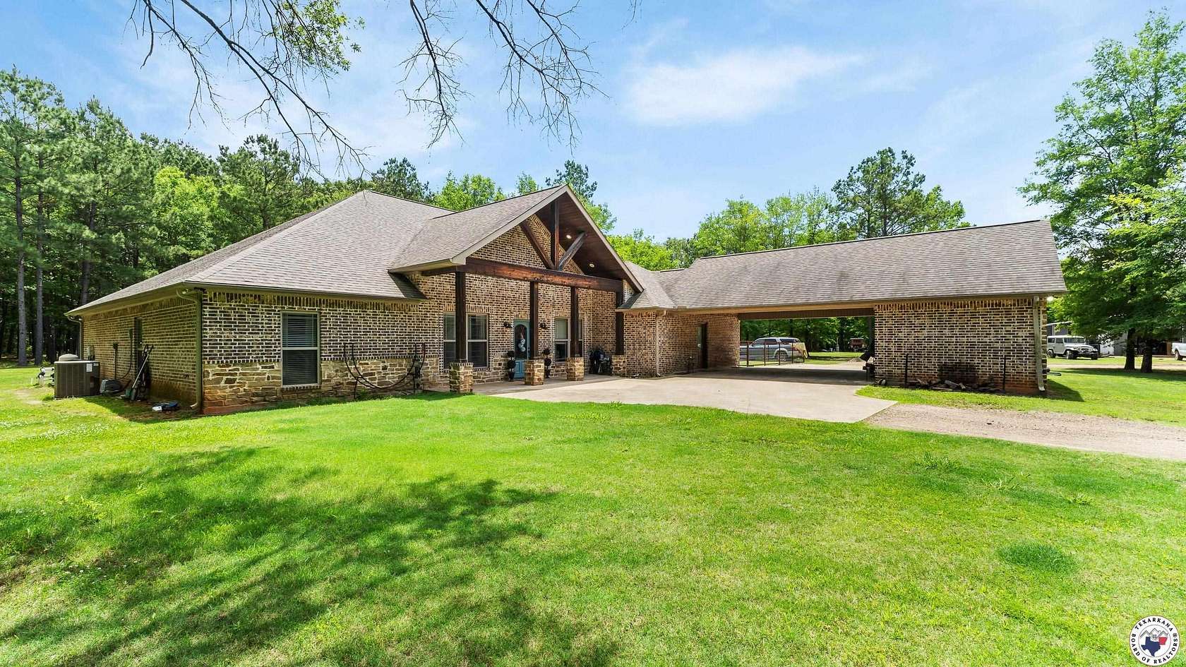 10 Acres of Land with Home for Sale in Hooks, Texas