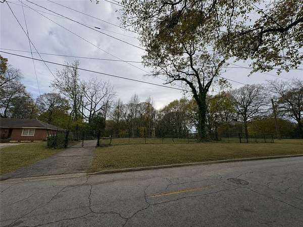 0.46 Acres of Commercial Land for Sale in Atlanta, Georgia
