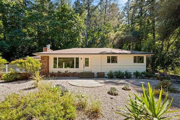 1.9 Acres of Land with Home for Sale in Calistoga, California