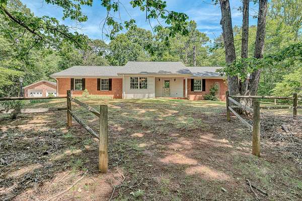 1.86 Acres of Land with Home for Sale in Vinton, Virginia
