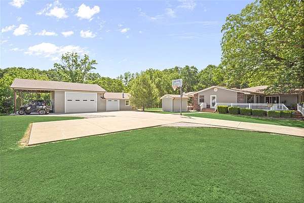 4 Acres of Land with Home for Sale in Bentonville, Arkansas