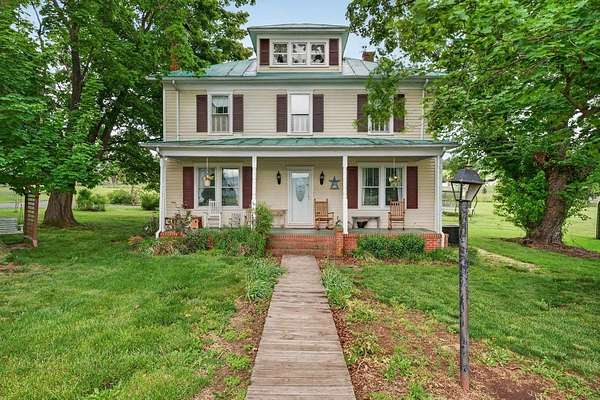 1.59 Acres of Land with Home for Sale in Timberville, Virginia